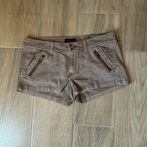 American Eagle Khaki Shorts NWT